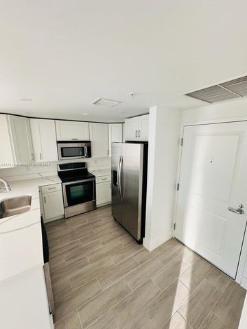 $2,890 | 1250 South Miami Avenue, Unit 1813 | Brickell