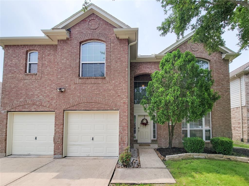 Two Story in Wortham with tons of recent updates & upgrades!!