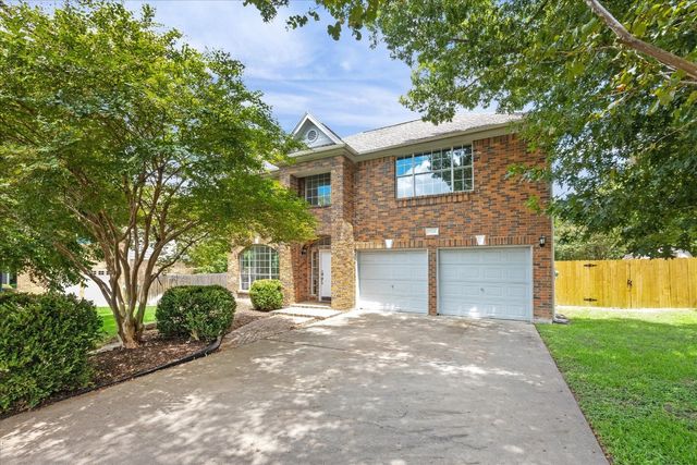 $2,300 | 2926 Winchester Drive | Round Rock Ranch