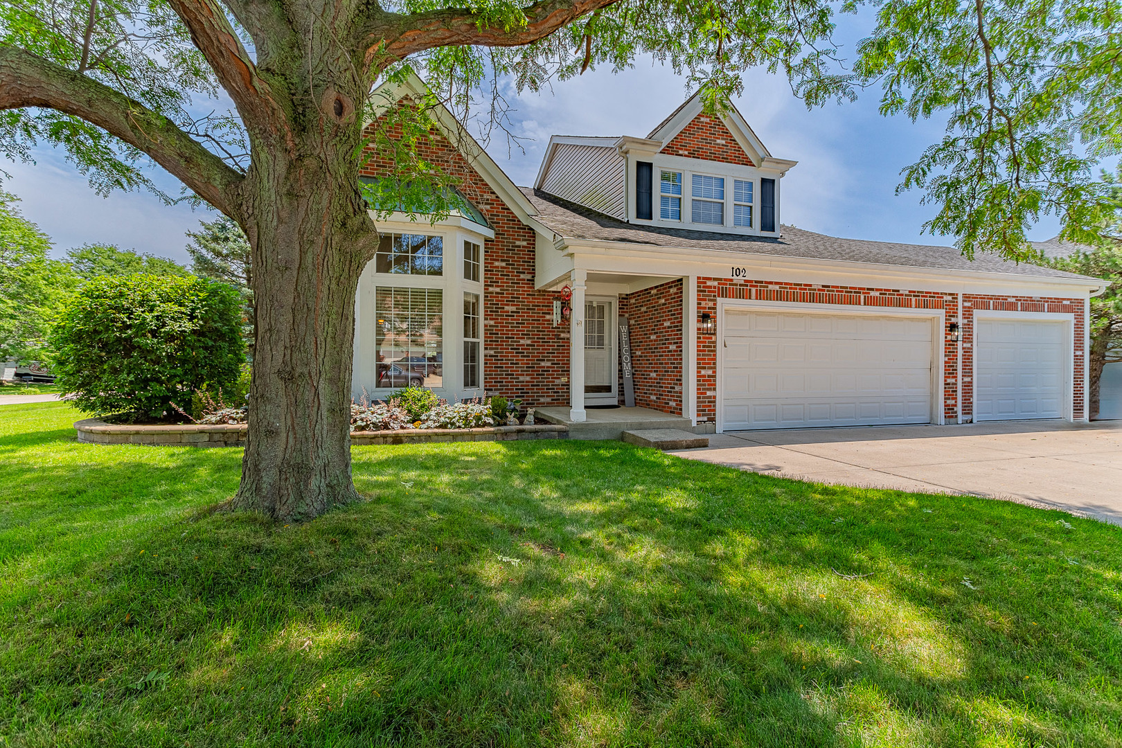 front view of house with a yard