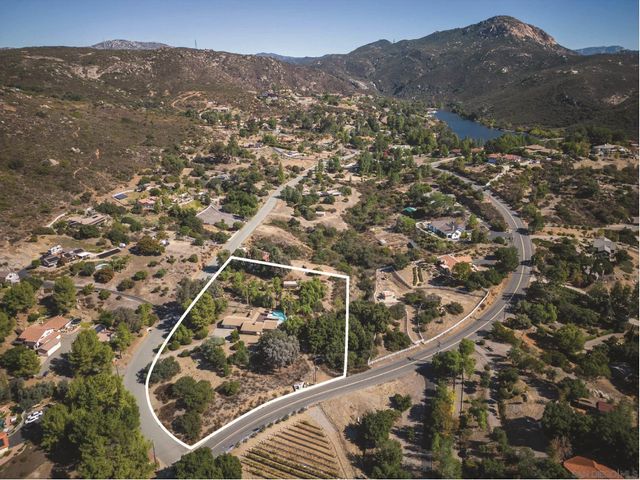 $1,149,000 | 3515 Calle Colina Roca | Palo Verde - Alpine