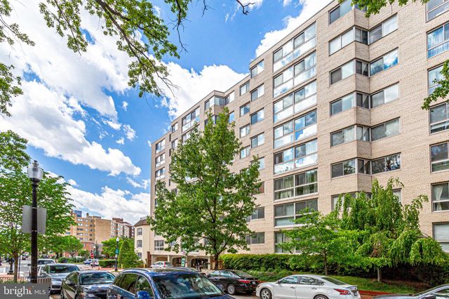 $279,500 | 922 24th Street Northwest, Unit 601 | Foggy Bottom