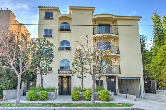 $675,000 | 5315 Bellingham Avenue, Unit 102 | Valley Village