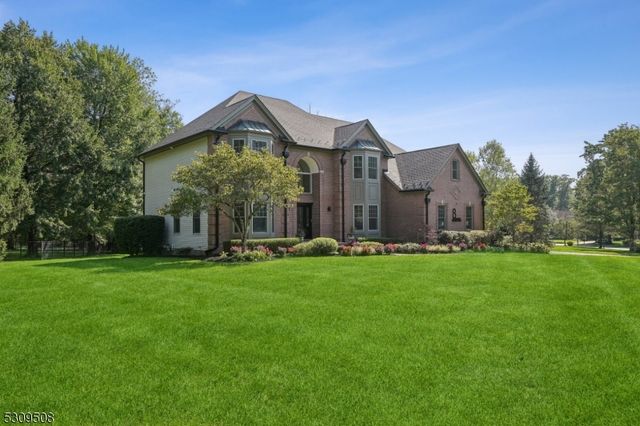 $1,699,000 | 8 Morrison Street | Basking Ridge