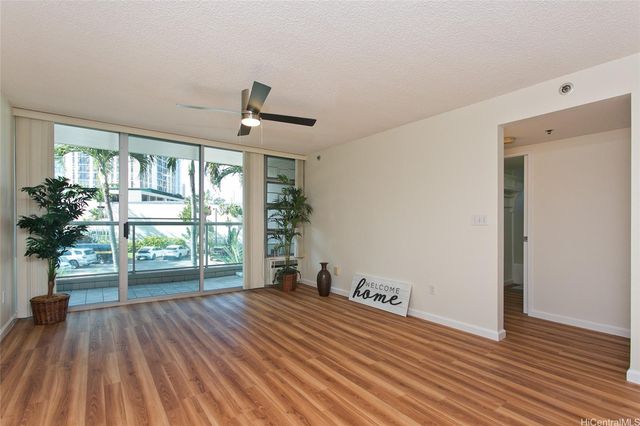 $630,000 | 1133 Waimanu Street, Unit 201 | Kakaako