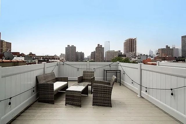 $8,495 | 290 West 12th Street, Unit 6A | West Village