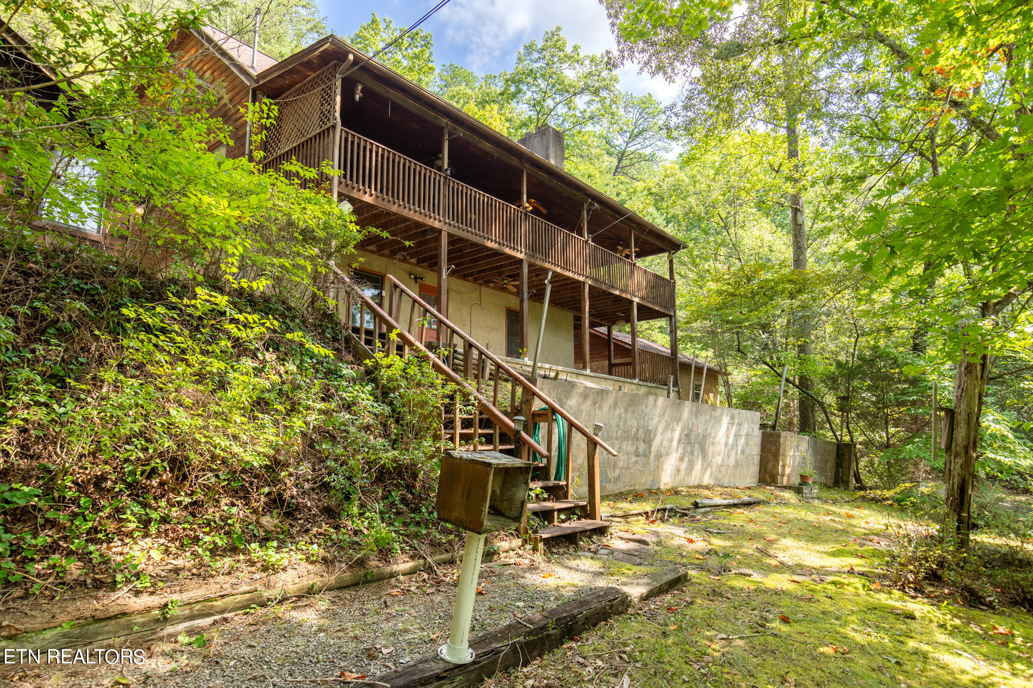 1724 Red Fox Ridge Way - Sevierville-1