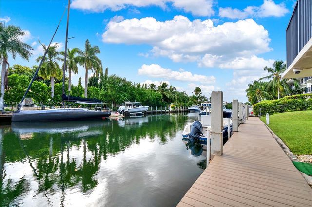 $3,850 | 6815 Edgewater Drive, Unit 103 | Coral Gables