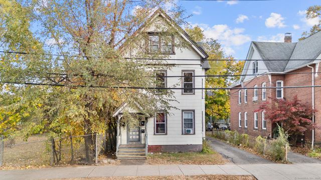 $419,900 | 766 Congress Avenue | Redfield & West Streets Historic District