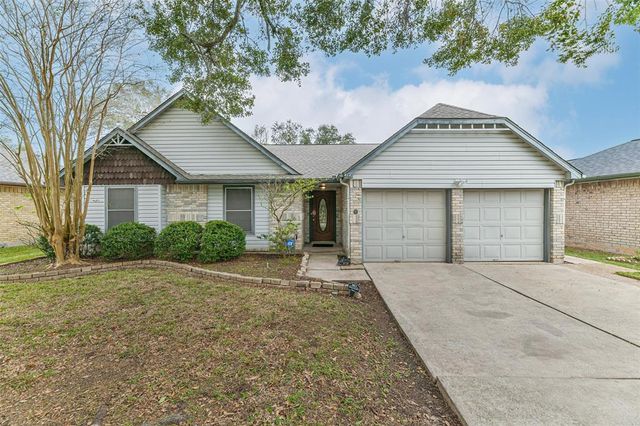 $310,000 | 412 Starborough Drive | Meadow Bend