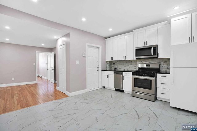 $2,400 | 510 New York Avenue, Unit 1 | Union City