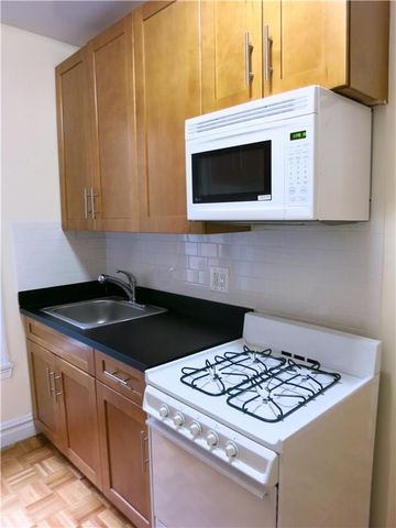 $2,395 | 510 East 79th Street, Unit 5E | Upper East Side