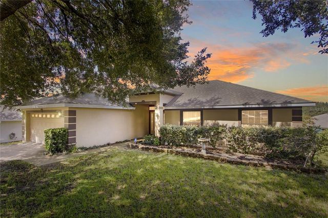 $359,000 | 1840 Southern Oak Loop | Minneola