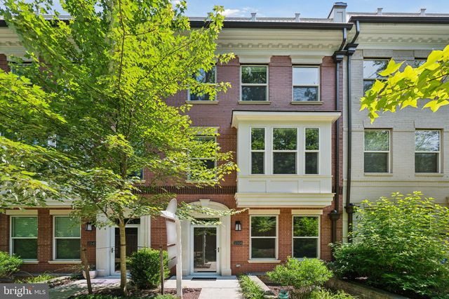 $1,175,000 | 10338 Grosvenor Place | North Bethesda