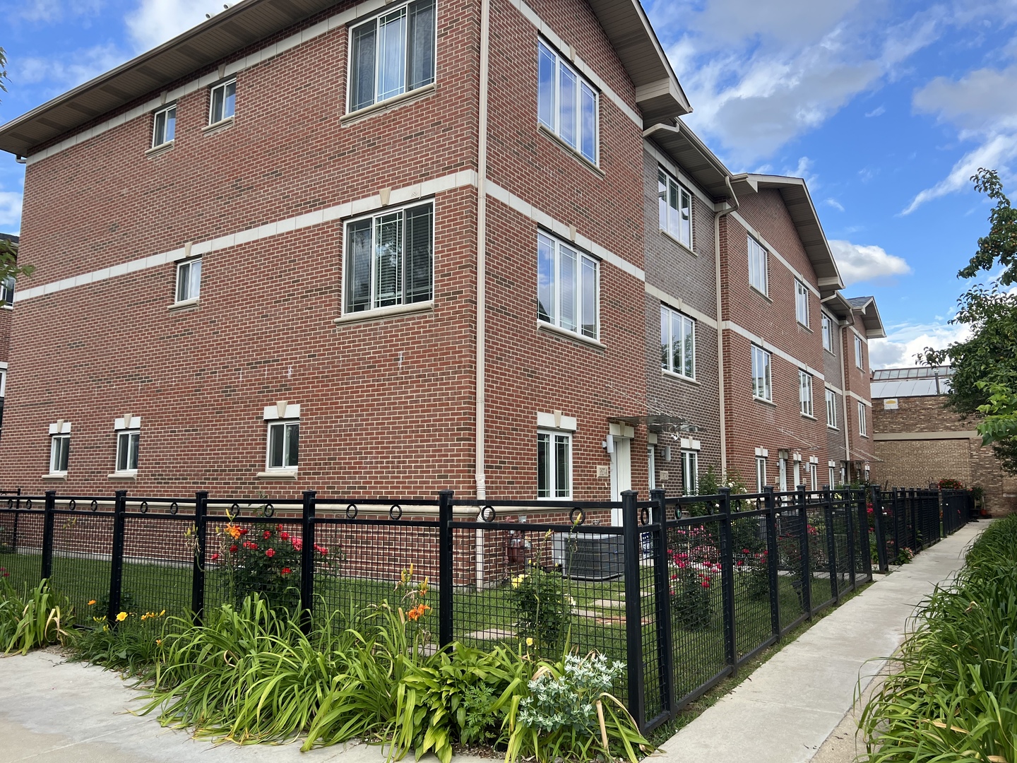 a street view along with residential houses