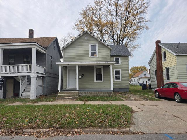 $129,000 | 821 Buffalo Street | Michigan City