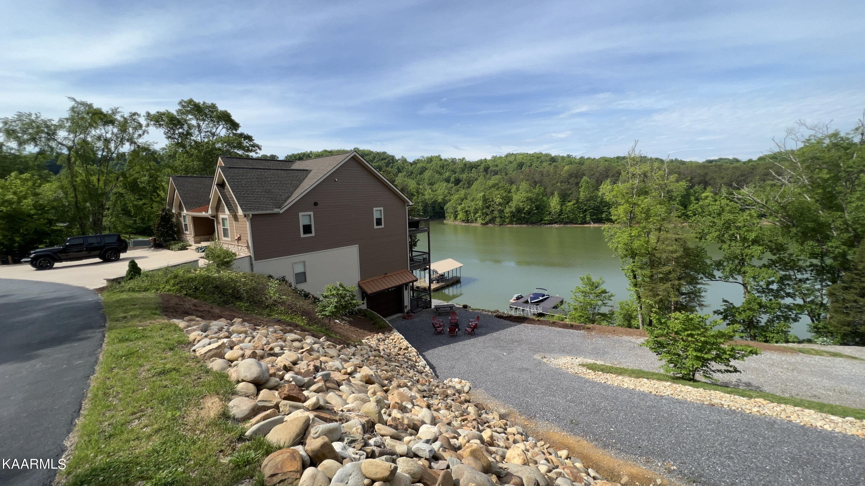 1021 Sanctuary Shores Way, Sevierville, TN 37876 | Compass