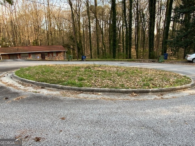 a view of outdoor space yard and green space