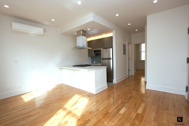 $5,495 | 227 Flatbush Avenue, Unit 3 | Prospect Heights