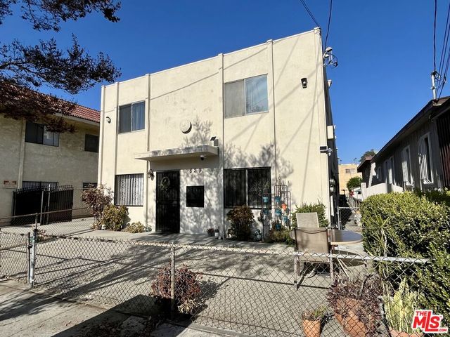 $1,950 | 829 Alpine Street, Unit 5 | Downtown Los Angeles