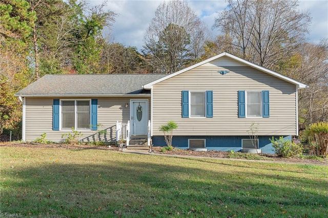 $260,000 | 6927 Hampton Road | Hampton Township - Davidson County