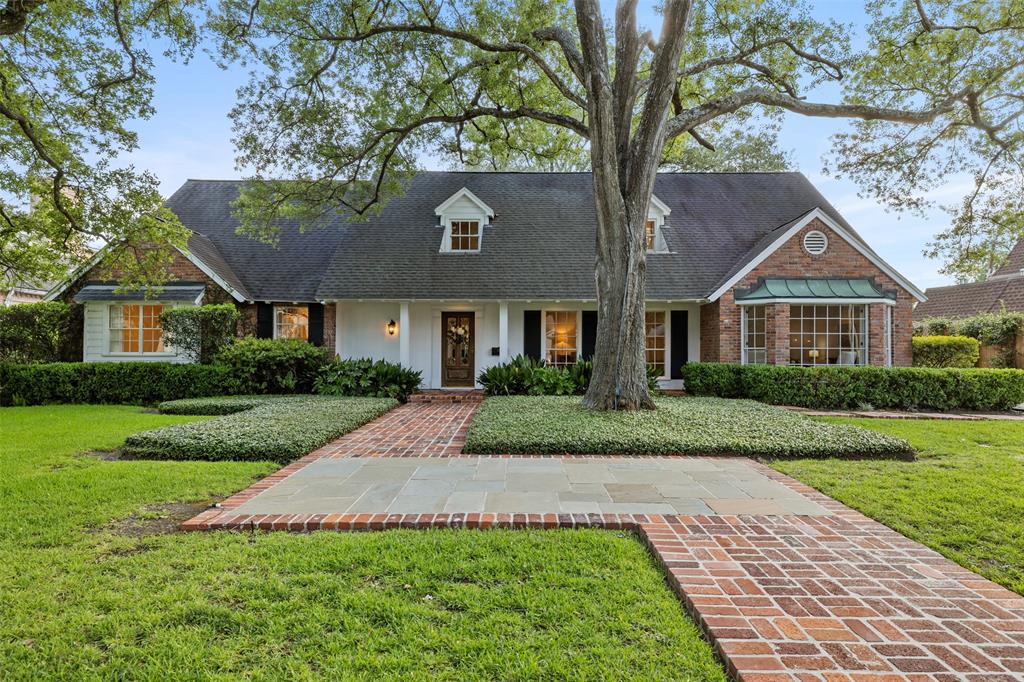 926 Old Lake Road, Houston, TX 77057 | Compass