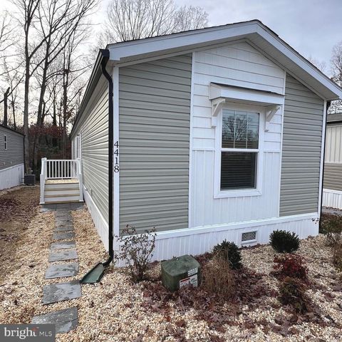 $159,900 | 4418 Hotchkiss Street