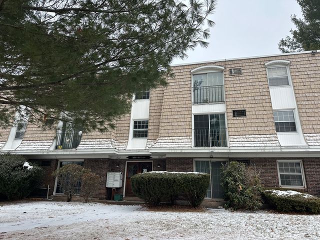 $1,400 | 1220 Middle Turnpike West, Unit B2 | Spencer