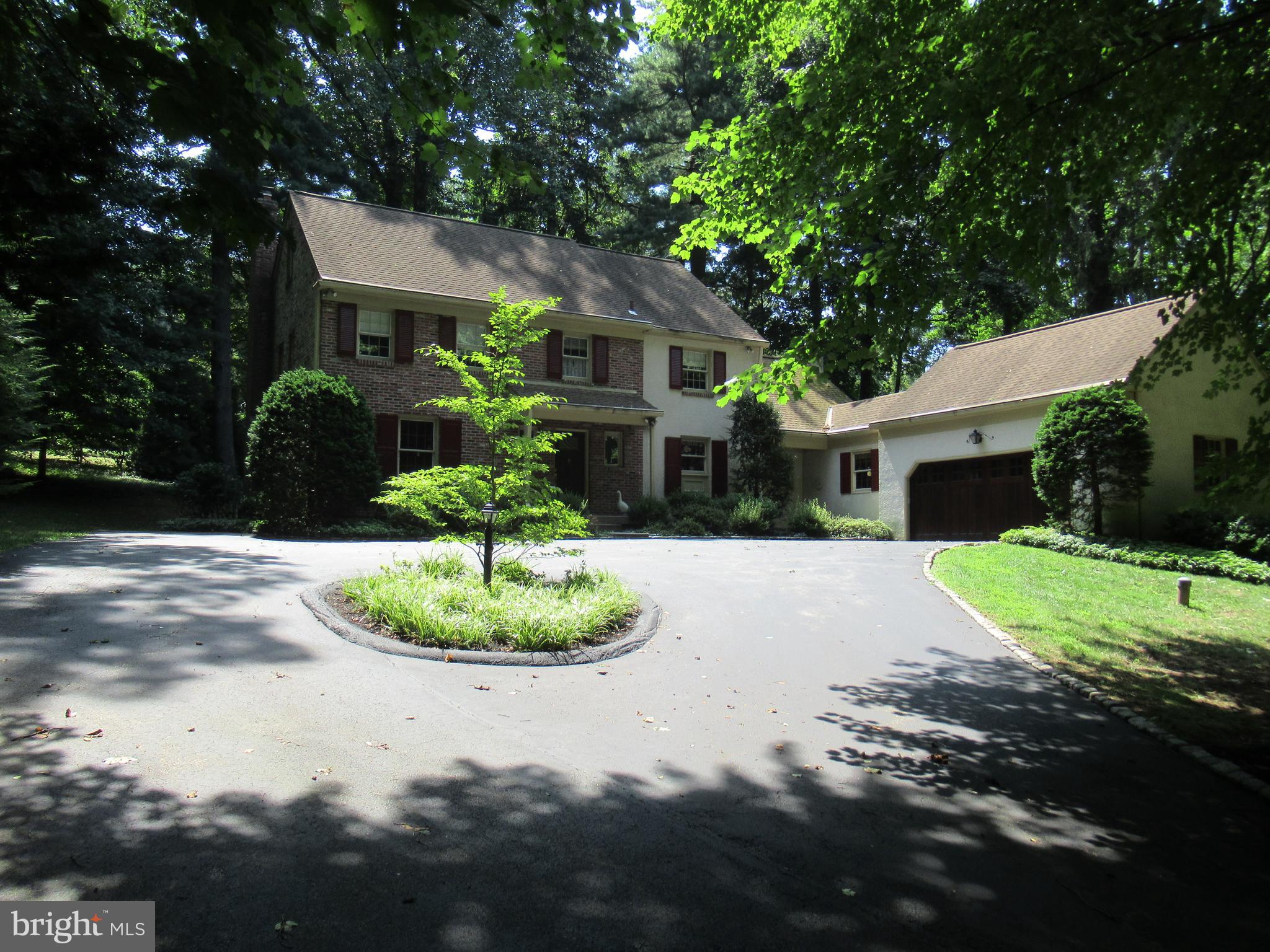 Circular Drive to Main Entrance