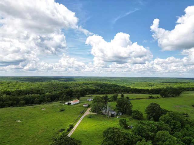 $375,000 | 14375 State Hwy T | Arlington Township - Phelps County