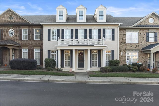 $674,900 | 16908 Bridgewalk Drive | Ballantyne West