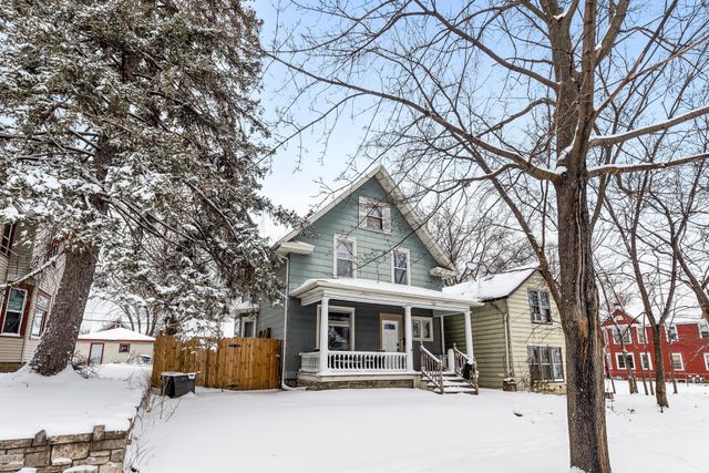 $300,000 | 733 Cook Avenue | Payne-Phalen