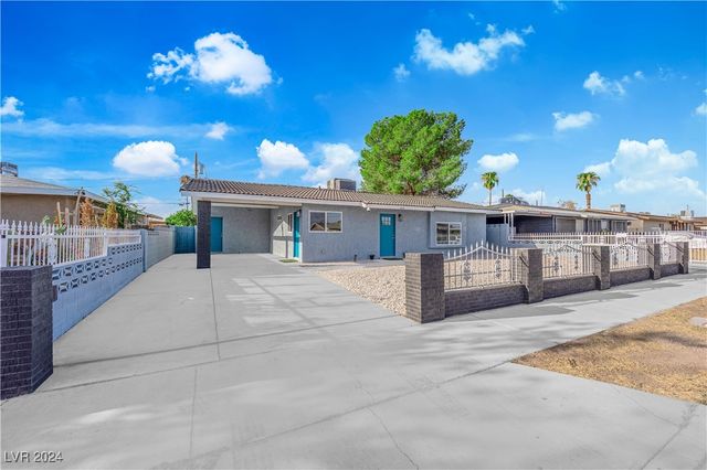 $355,000 | 525 Wyatt Avenue | West Las Vegas