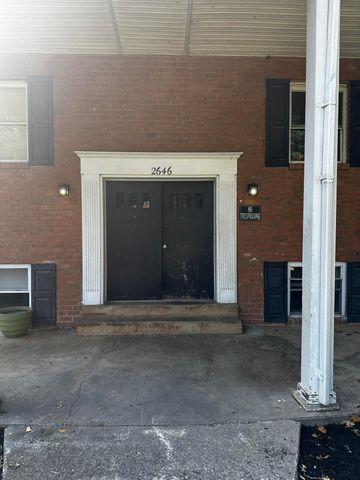 $895 | 2646 Westover Avenue Southwest, Unit 3 | Raleigh Court