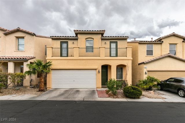 $459,999 | 925 Shining Rose Place | Coral Crest