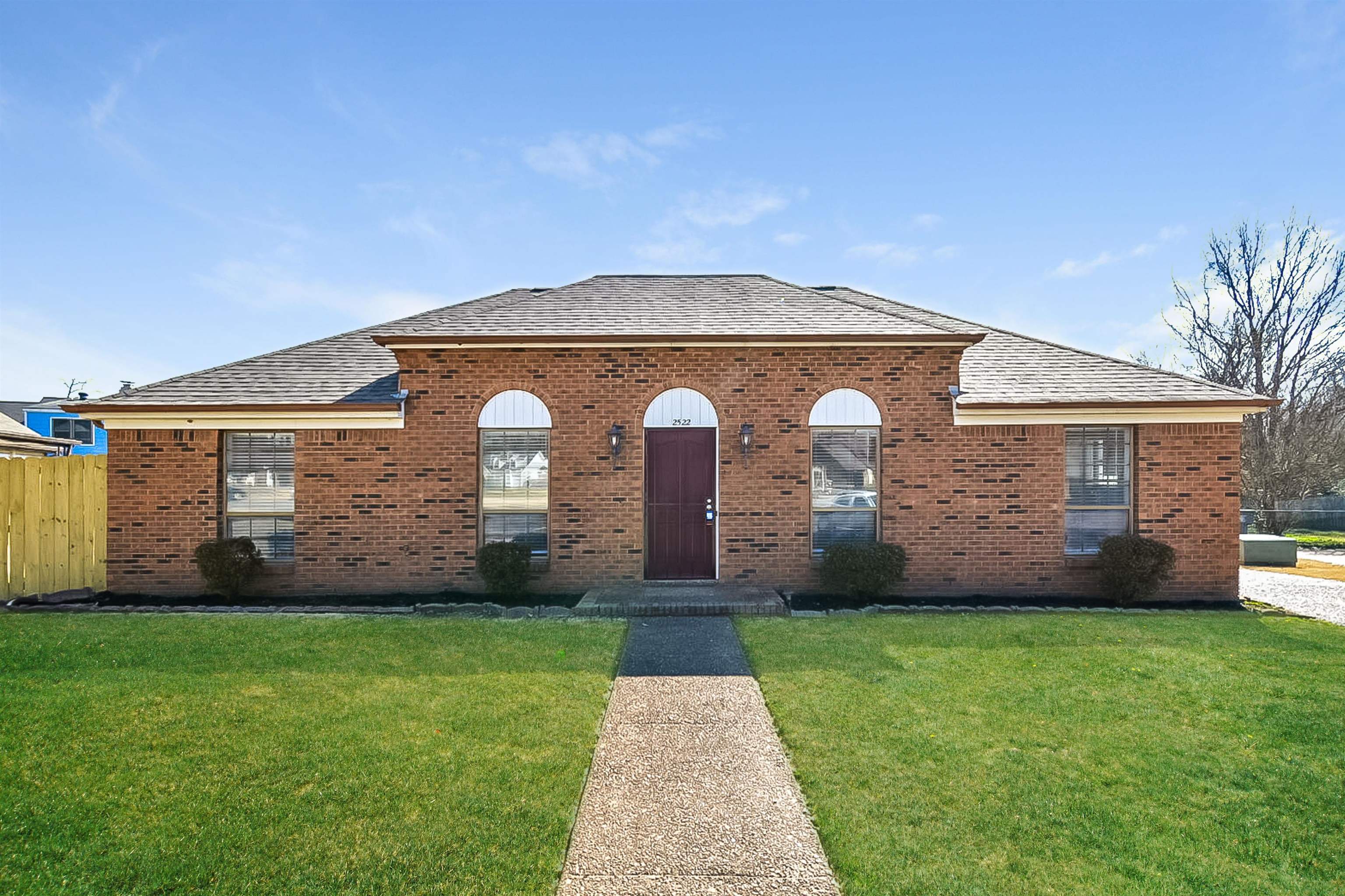 a front view of house with yard