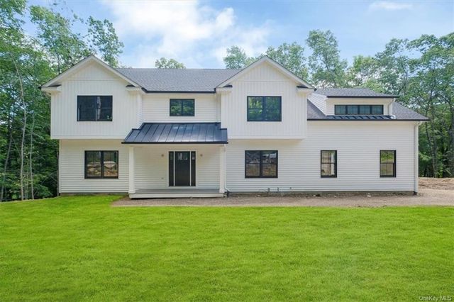 $1,380,000 | 8 Smith Lane | Somers