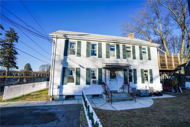 $565,000 | 39 Church Street | Laurel Hill