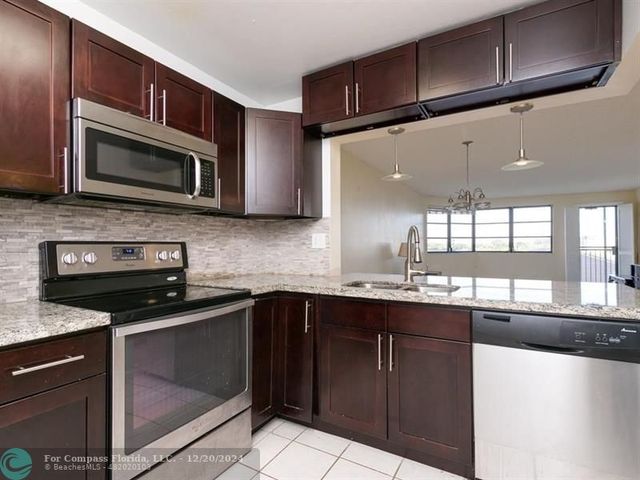 $1,850 | 20860 San Simeon Way, Unit 4086 | Ives Estates