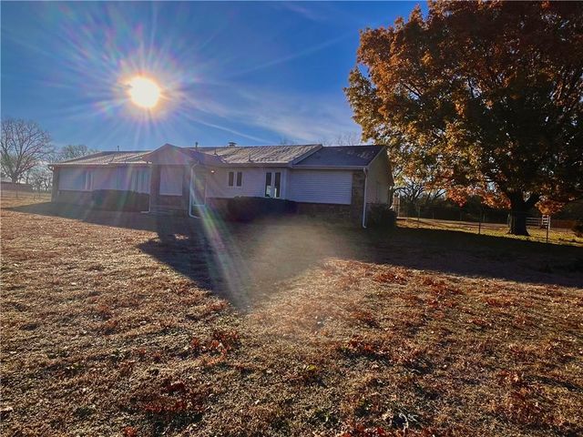 $235,000 | 2484 Limestone Road | Scott Township - Bourbon County