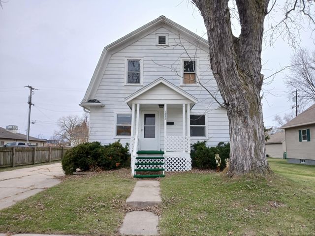 $199,900 | 1832 South Norwood Avenue | Olde Norwood