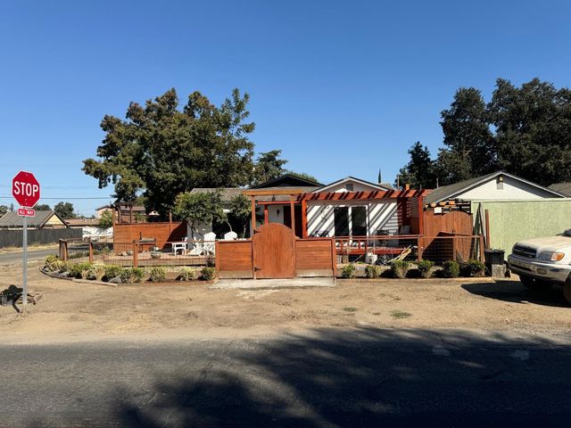 $385,000 | 30 B Street | Empire - Stanislaus County