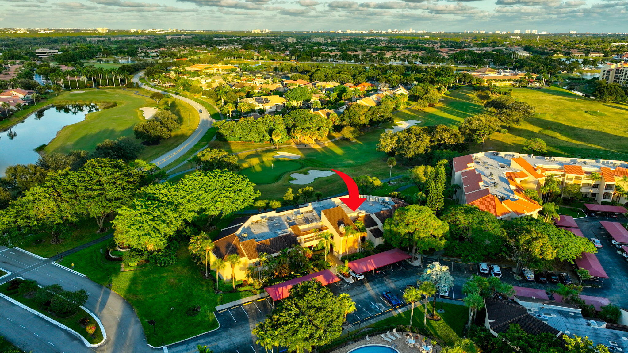 PANORAMIC GOLF VIEWS