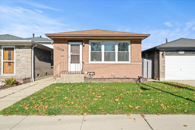 $218,000 | 2742 East 128th Street | Hegewisch