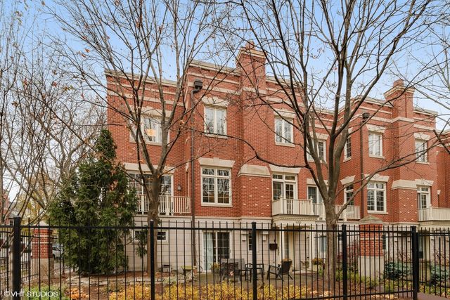 $7,500 | 1450 West Wrightwood Avenue | Lincoln Park