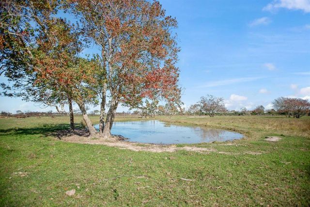 $299,000 | 429 County Road