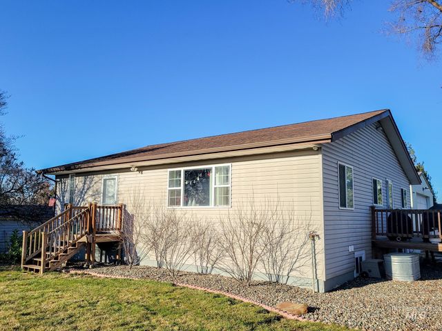 $479,900 | 711 Airway Avenue | Lewiston