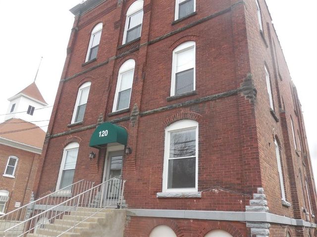 $700 | 120 Main Street | Windsor Historic District