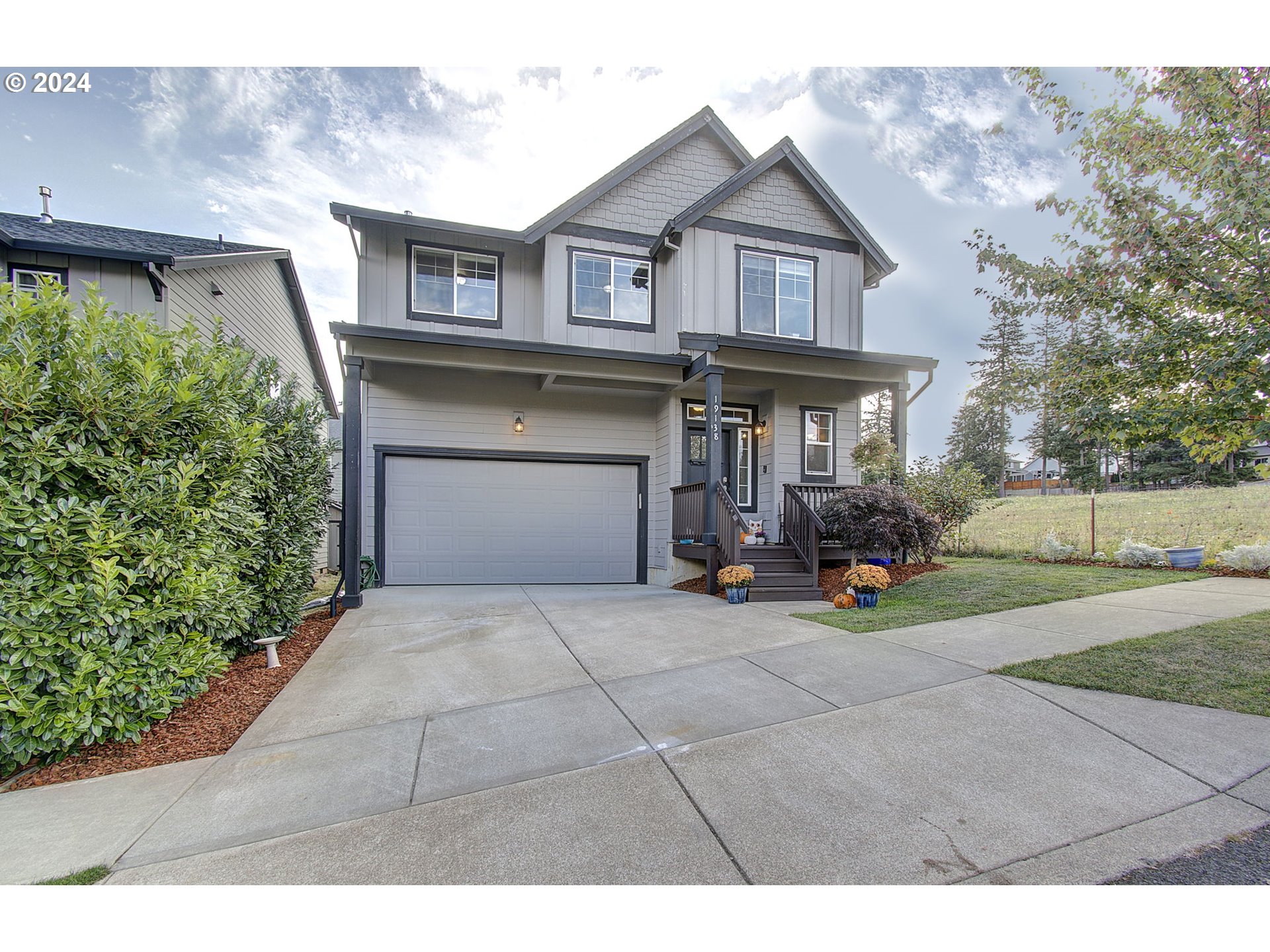 a view of house and outdoor space