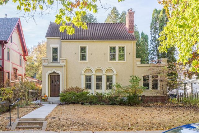 $750,000 | 1826 Goodrich Avenue | Macalester Park